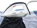 Bosch Dampfbügelstation Serie 6 mit VarioComfort-Technologie glättet mühelos verschiedene Stoffe wie Hemden, Hosen und Jeans.